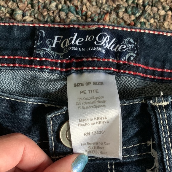 Fade to Blue 8P capris - Picture 4 of 5